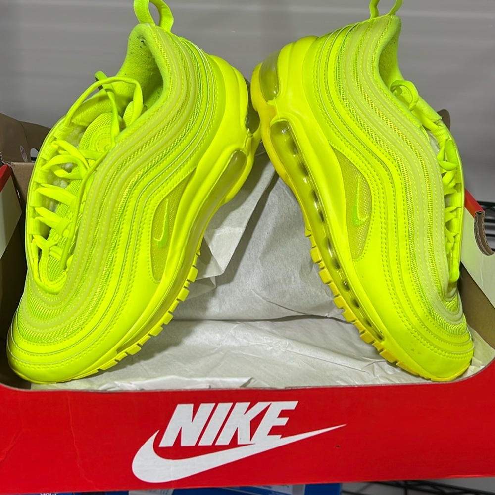 NIKE WOMENS AIR MAX 97 VOLT